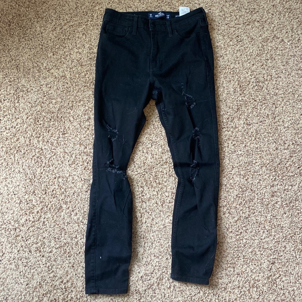 black hollister ripped skinny jeans
